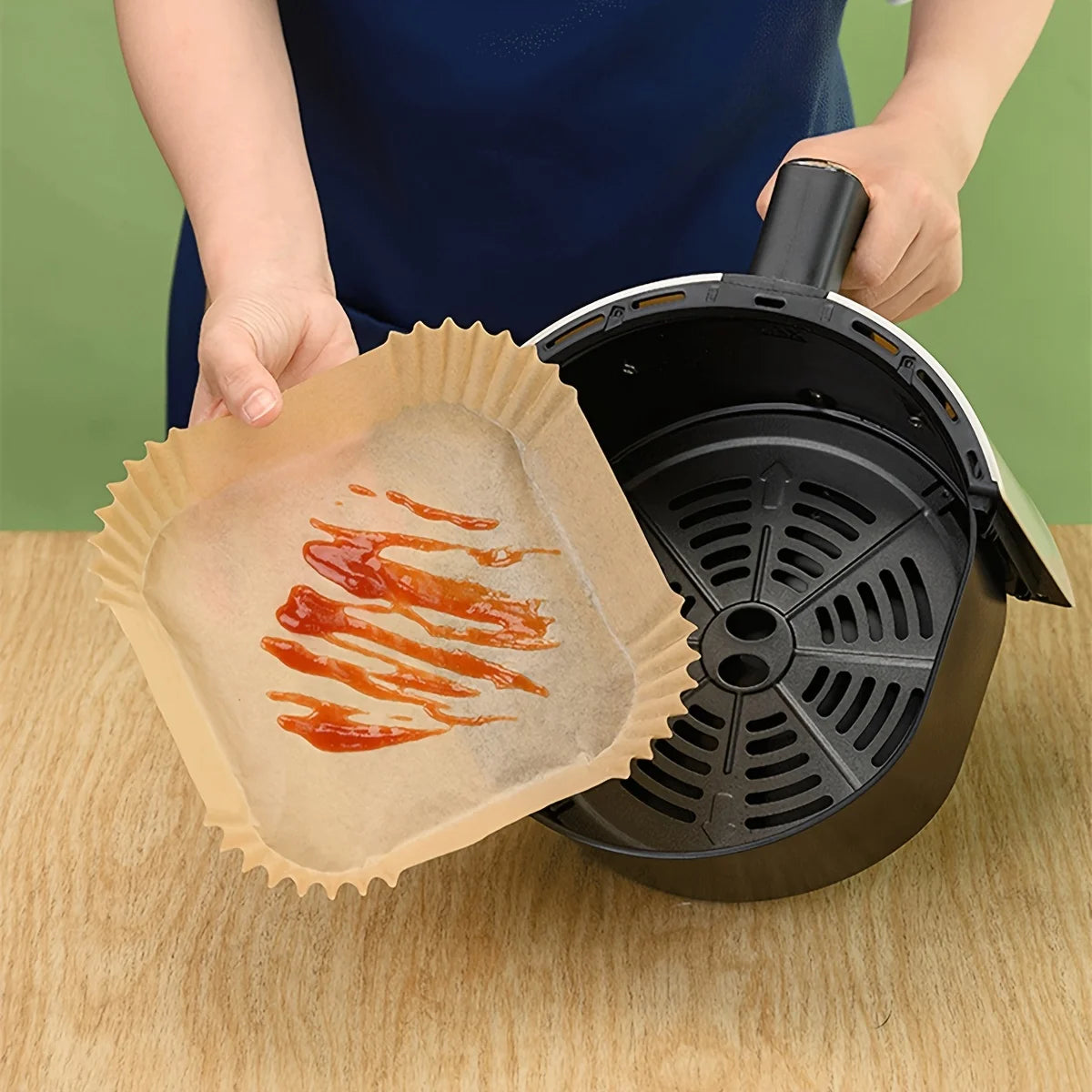 AirClean™ - Kit 100 Forros Antiaderentes Premium para Air Fryer